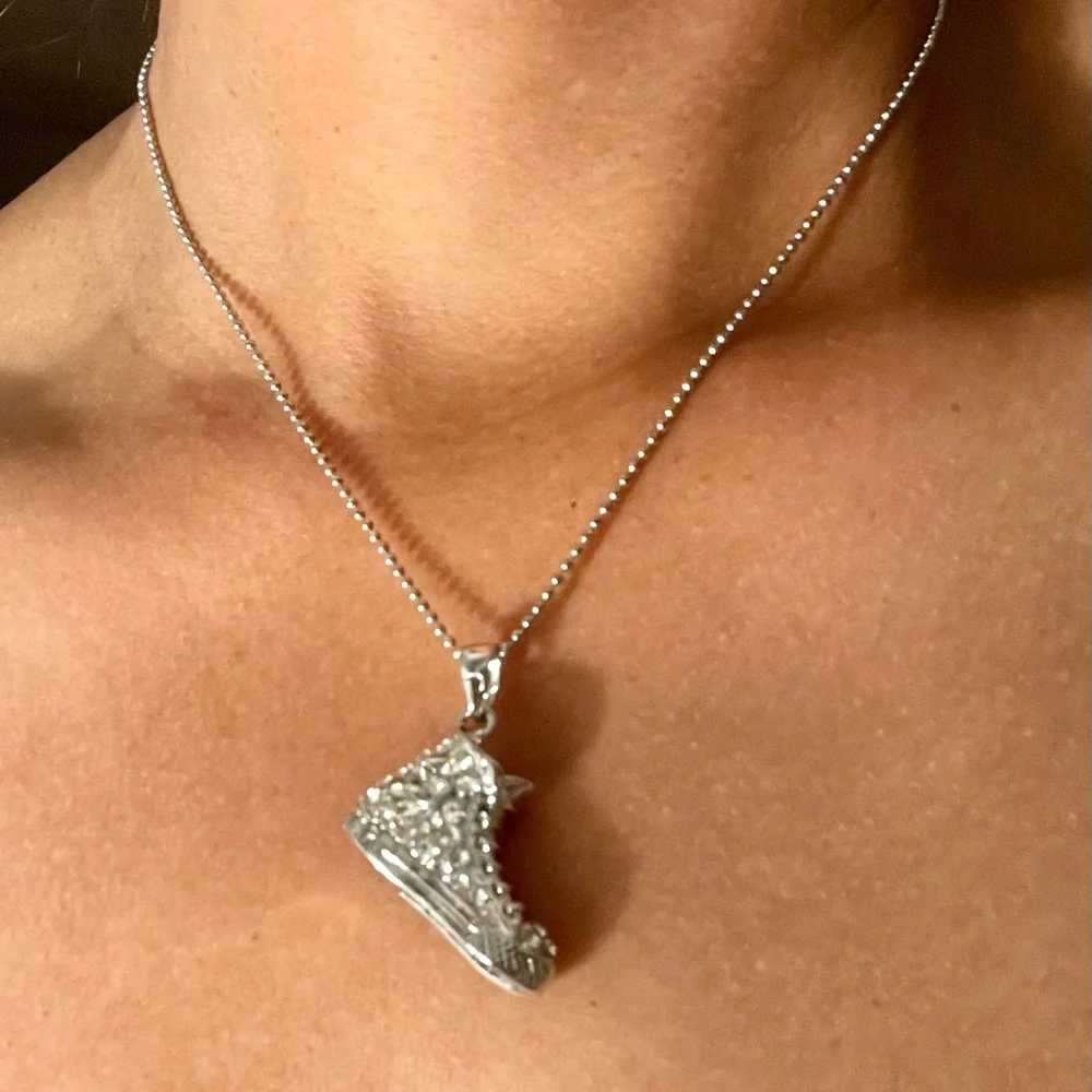 CONVERSE ALL-STAR Necklace